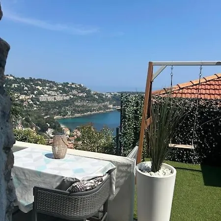 Vue Dans Moderne Appartement *