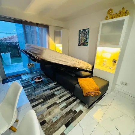 Vue Dans Moderne روكوبرُن كاب مارتي